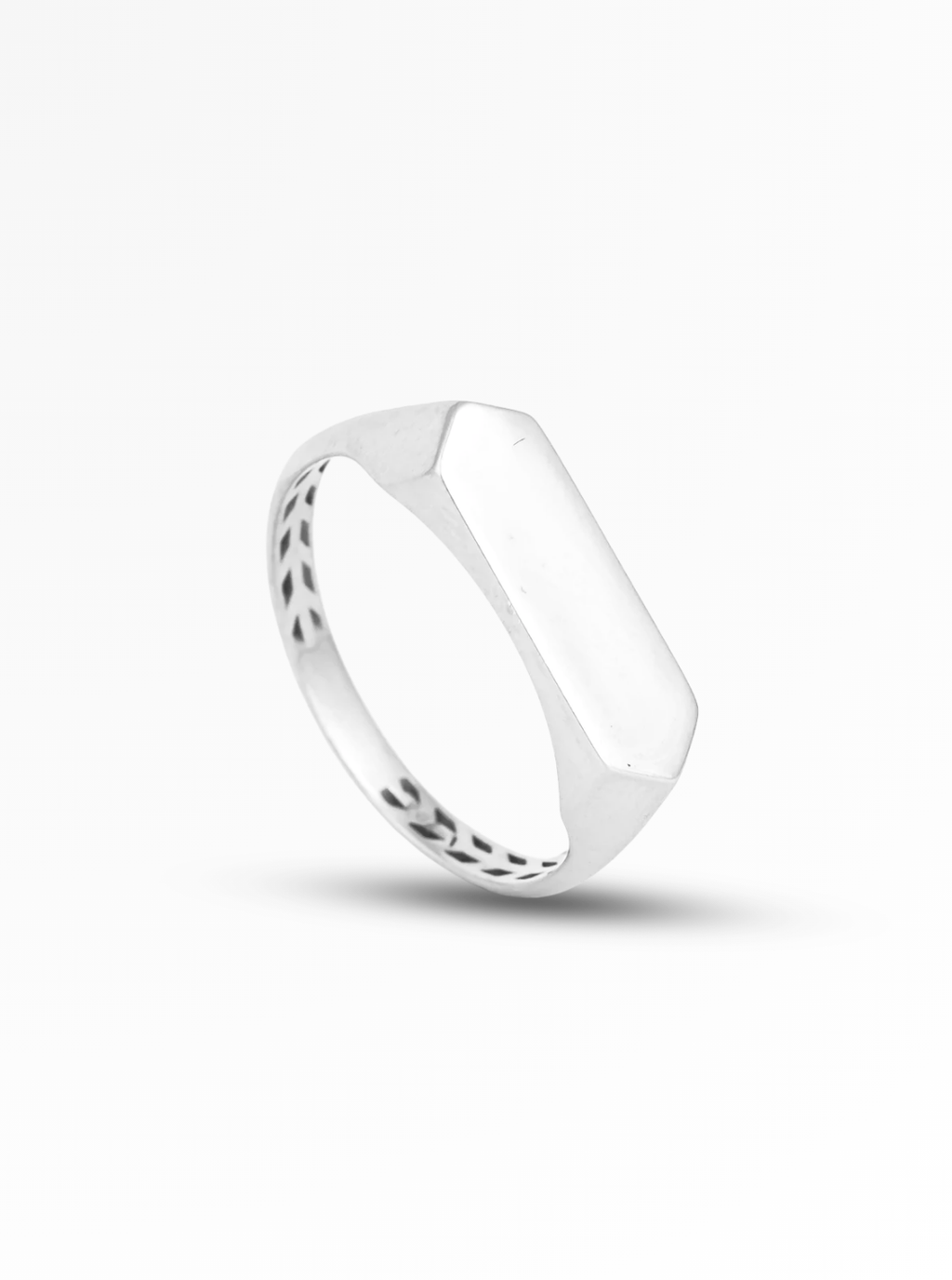 Apex Bar Minimal Signet Ring – 6mm