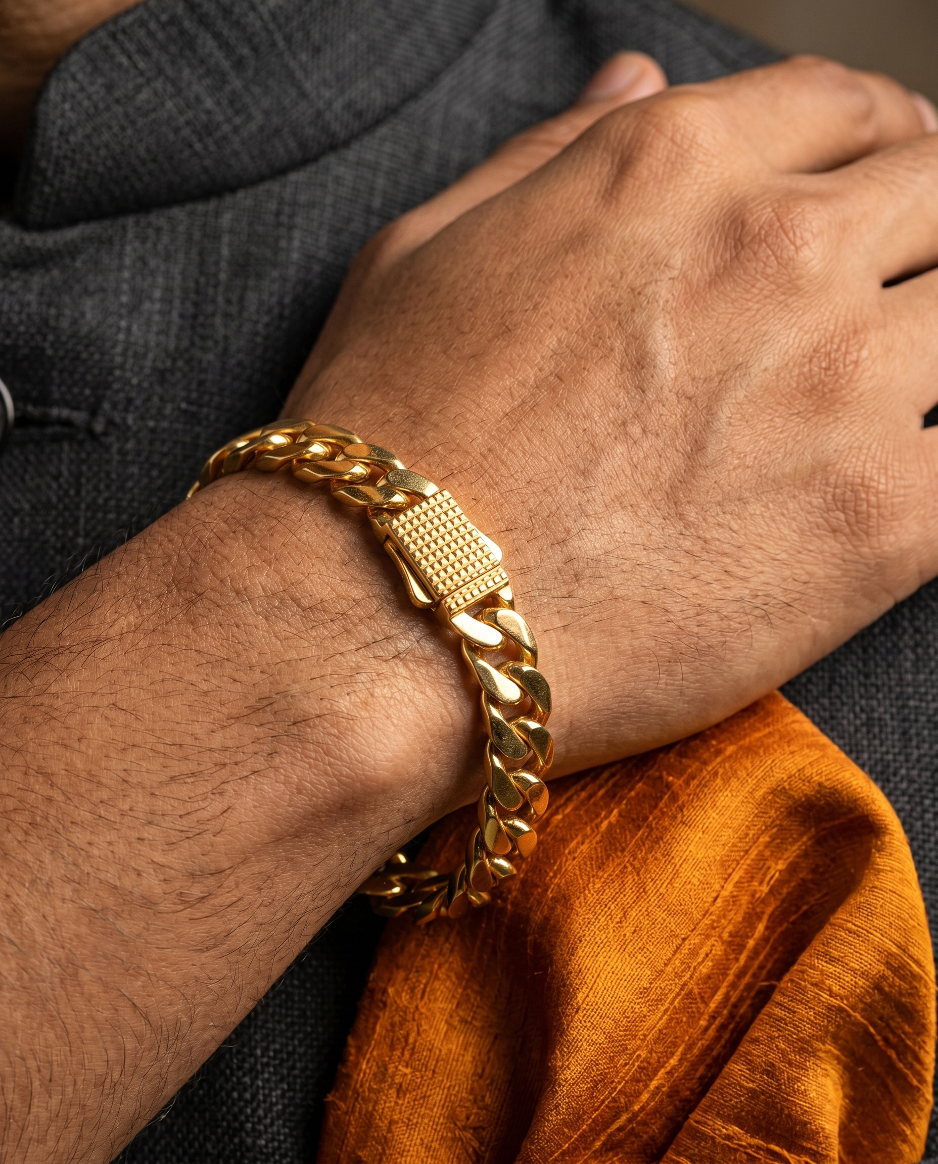 Golden Edge Cuban Link Bracelet 8MM