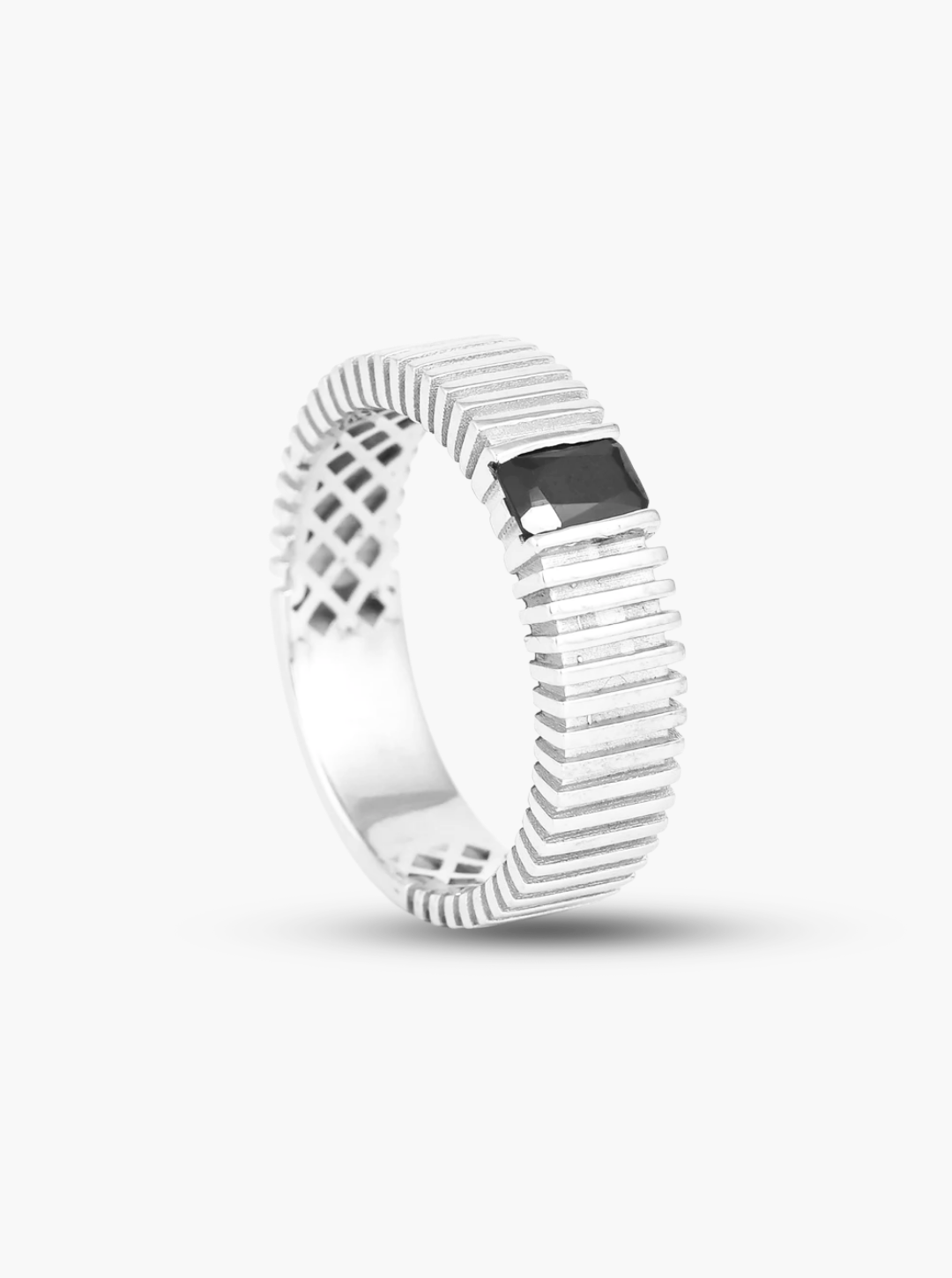 Obsidian Ridge Textured Ring – 6mm