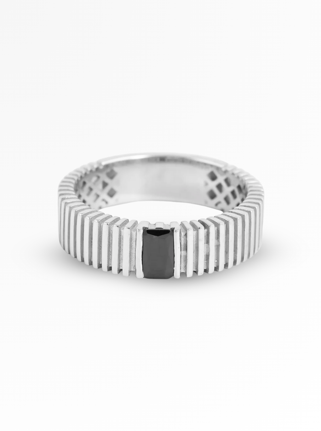 Obsidian Ridge Textured Ring – 6mm
