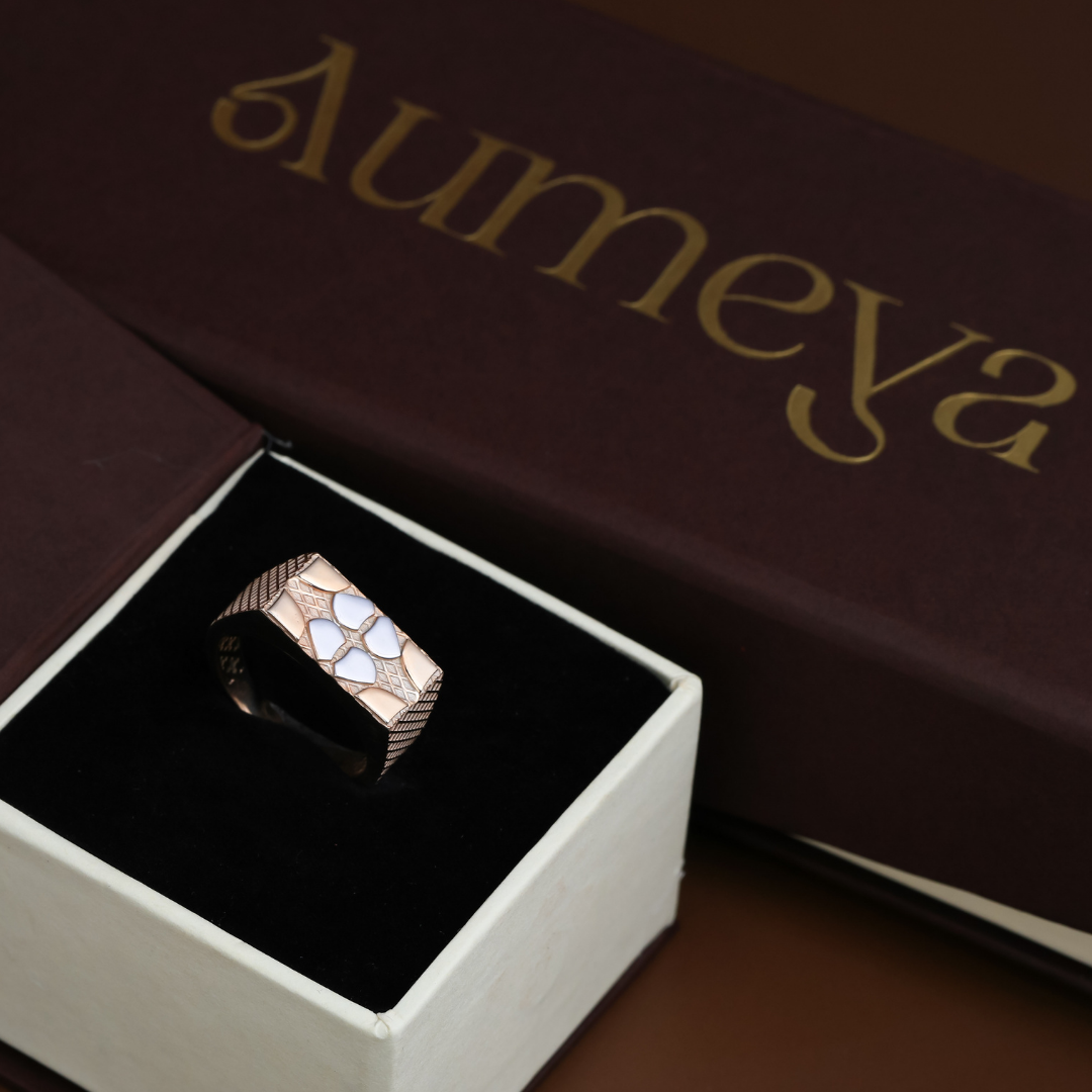 Aurex Grid Signet Ring – 10mm