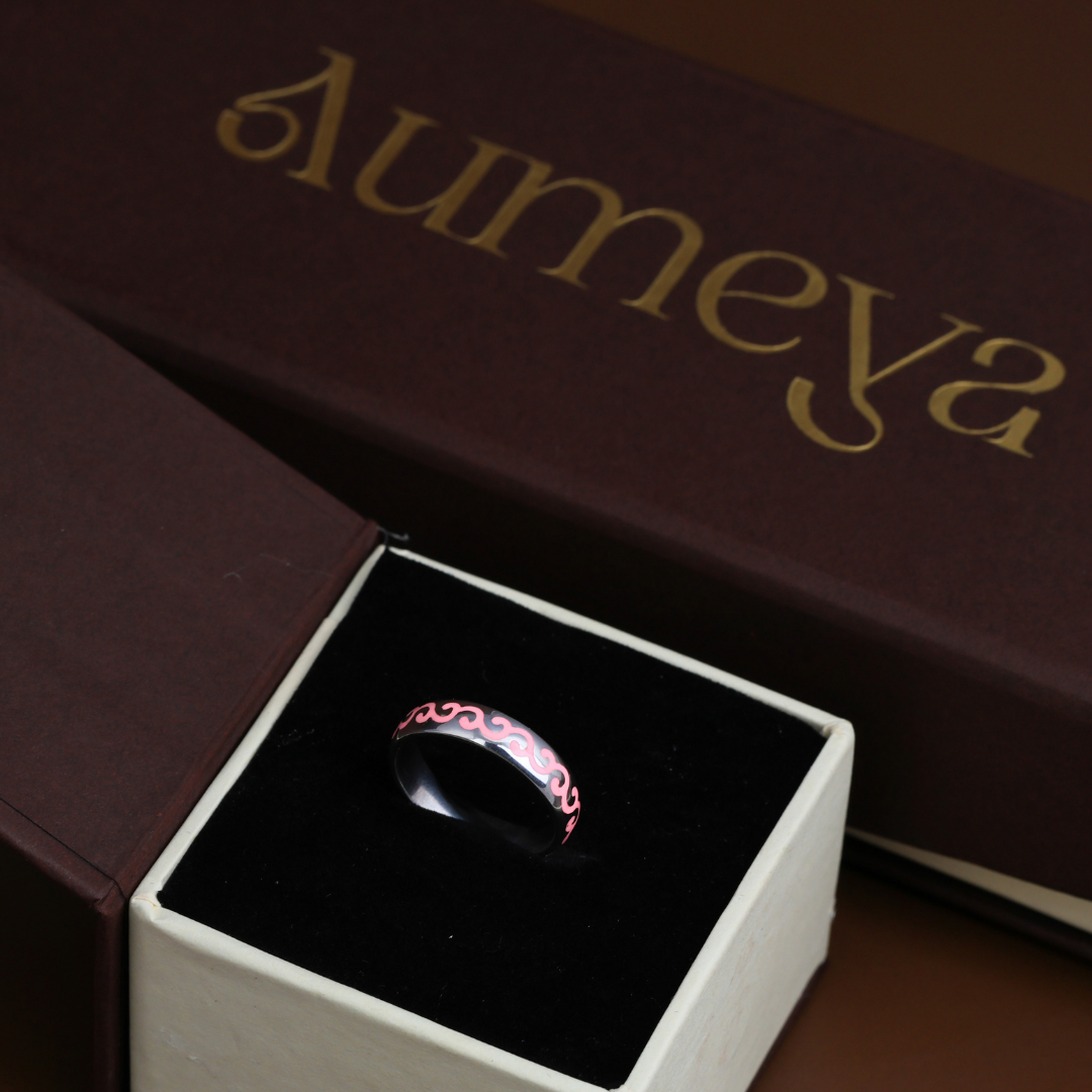 Blush Wave Enamel Band Ring – 5mm