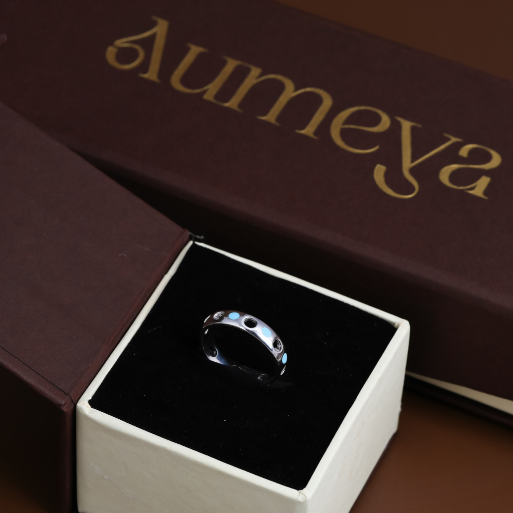 Aqua Dot Enamel Band Ring – 5mm