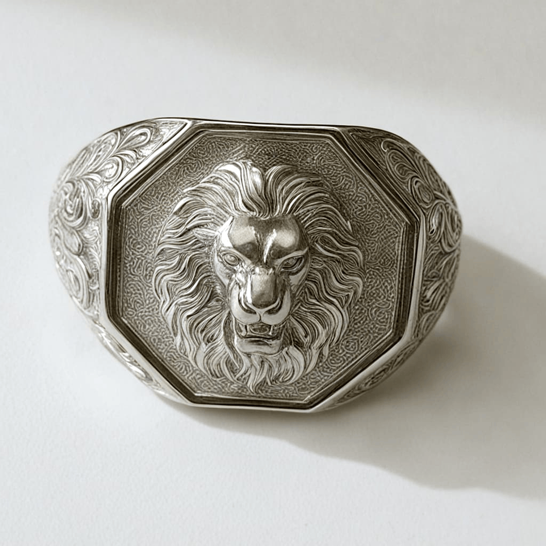 Majestic Lion Signet Ring