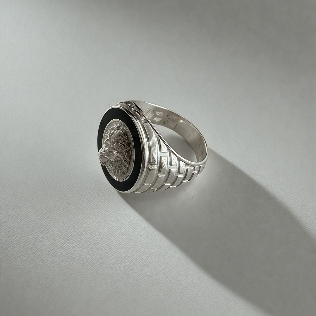 Regal Lion Signet Ring